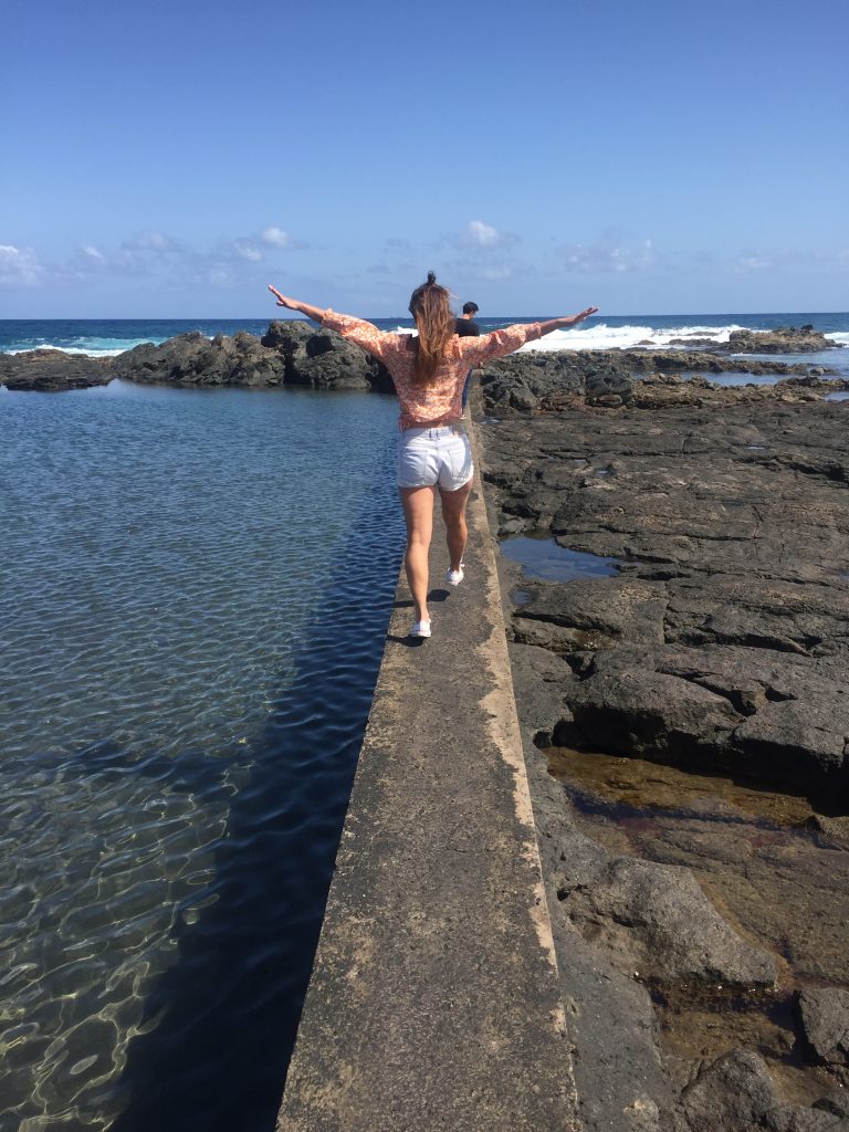 Las piscinas naturales de arucas pueden ser una de las paradas en tu ruta de 3 dáas en Gran Canaria